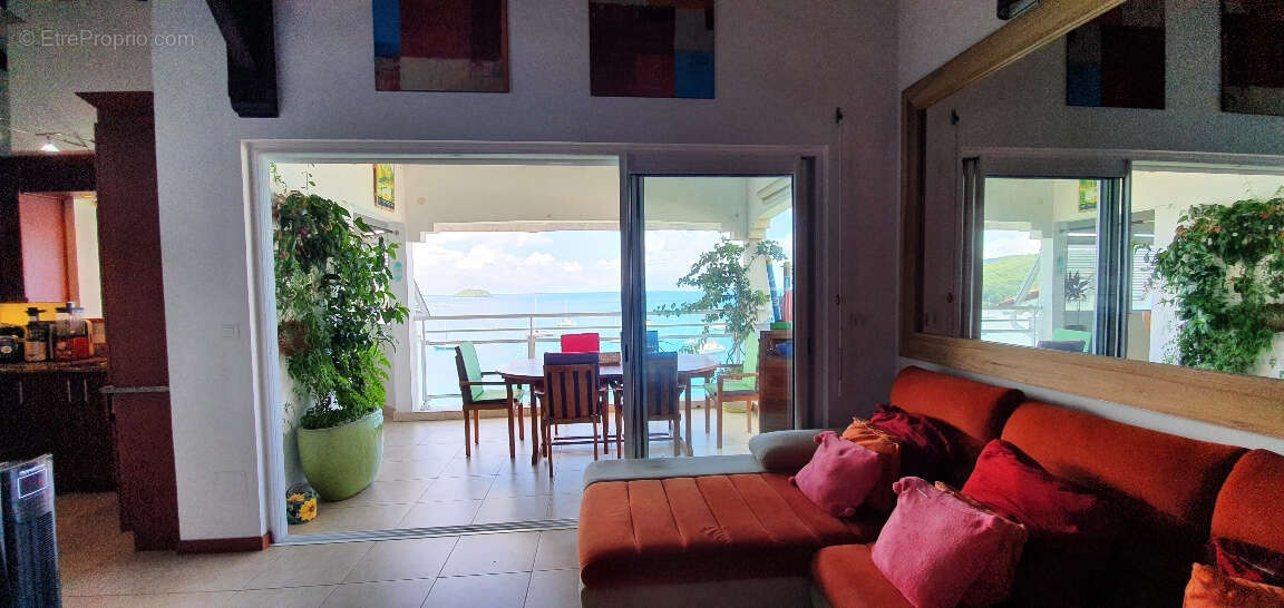 Appartement à LES TROIS-ILETS