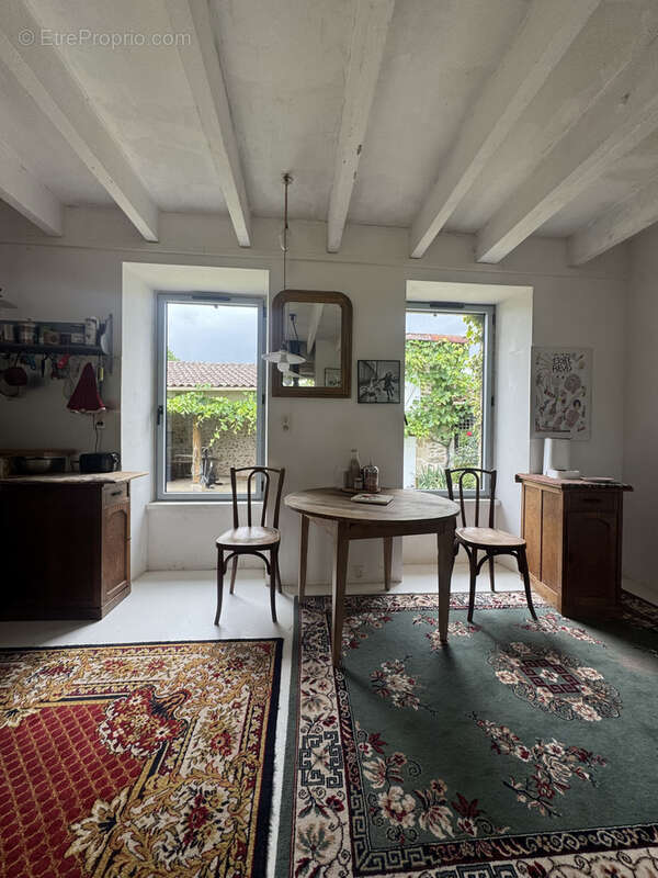 Propriété de 242m2 à Saint-Junien et 14 hectares - photo 8