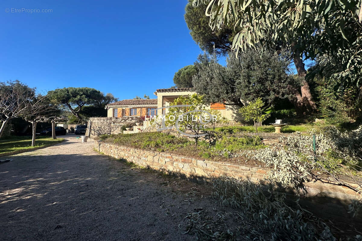 Maison à SAINT-TROPEZ