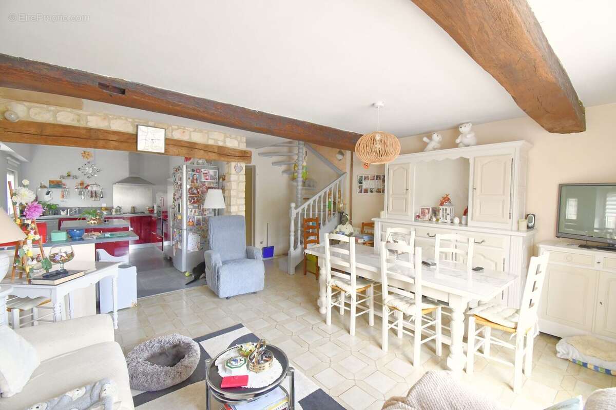 Maison 121 m² à Lalheue  - photo 5