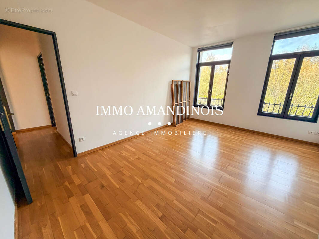 Maison à THUN-SAINT-AMAND