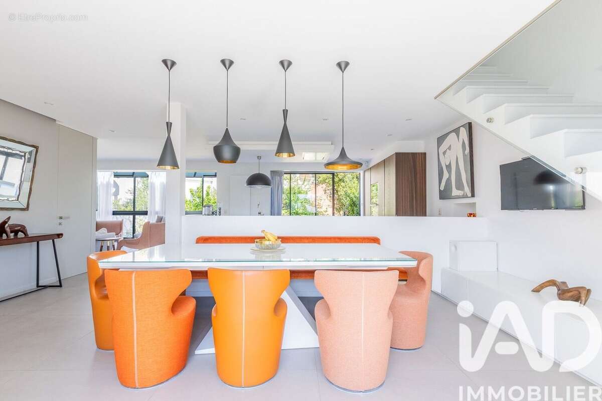 Photo 3 - Maison à CLAMART