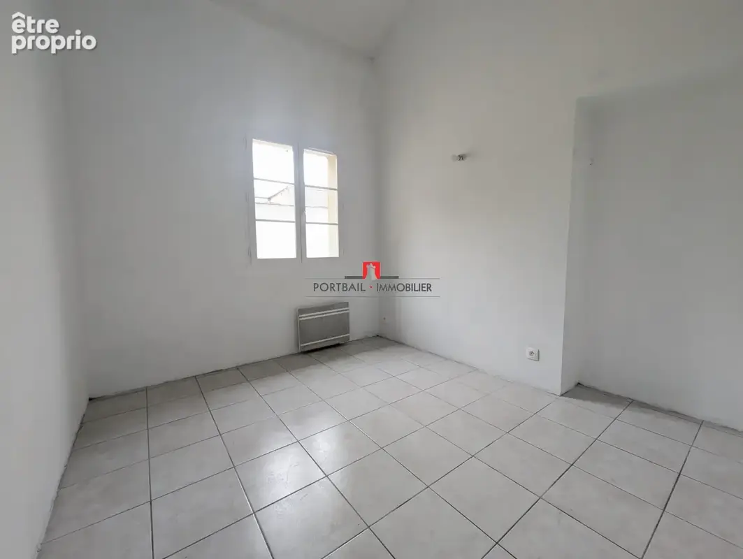 Appartement 147 m² à Berson  - photo 4