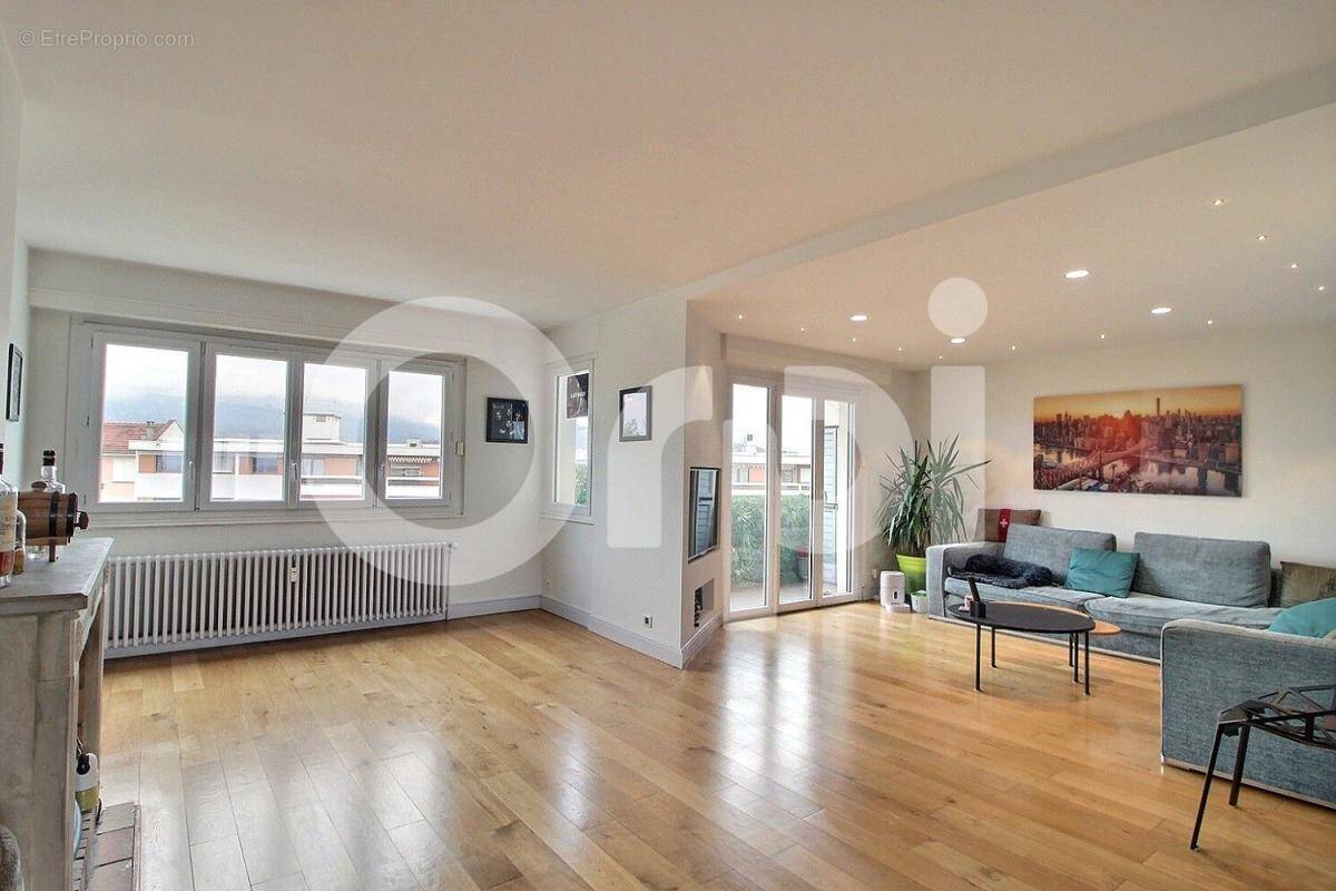 Appartement à ANNEMASSE