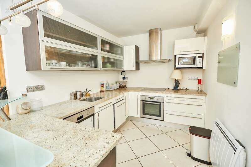 Superbe Villa Dominant l'Étang de Thau à vendre à Bouzigues - photo 28