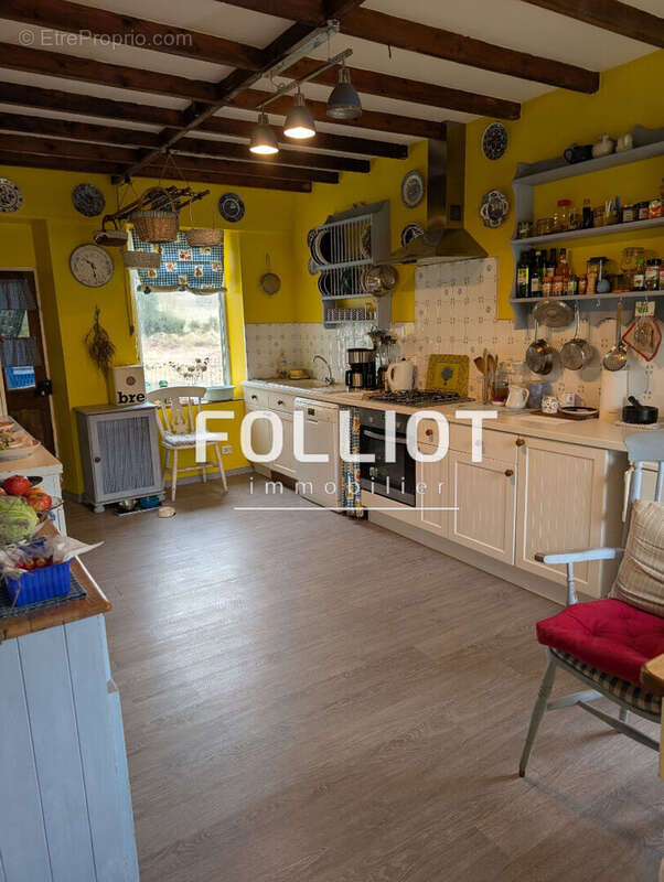 Maison à SAINT-MICHEL-DE-MONTJOIE