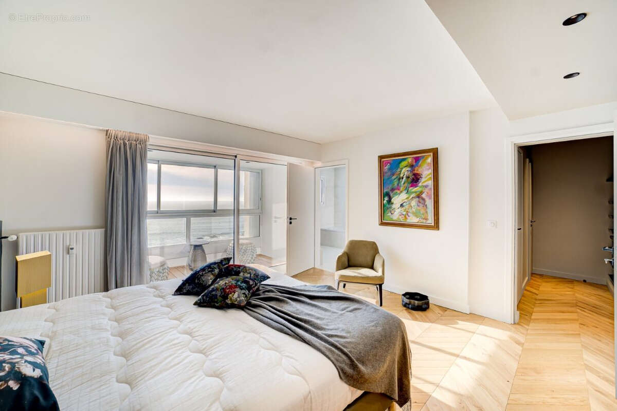 Appartement à LES SABLES-D'OLONNE
