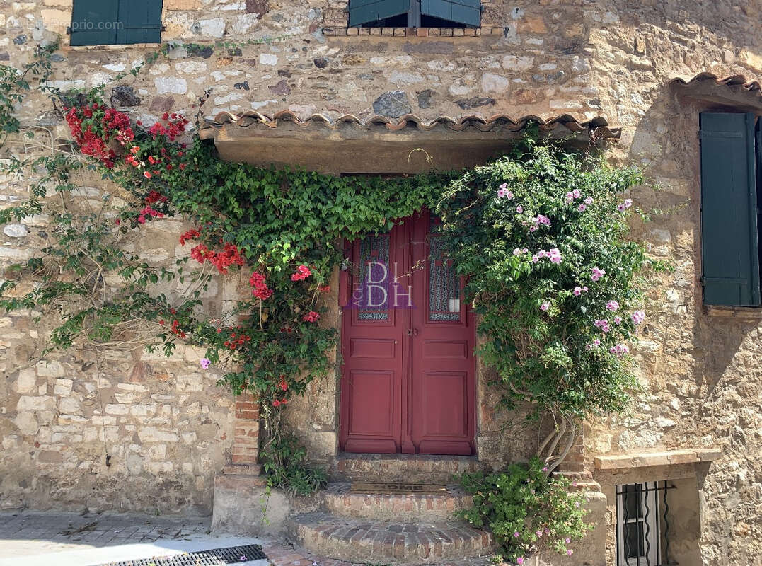 Maison à HYERES