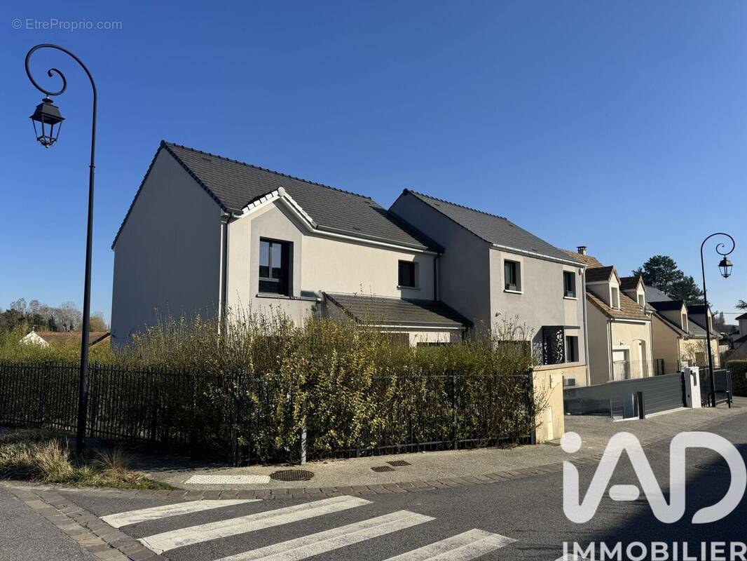 Photo 1 - Maison à CONDE-SUR-VESGRE