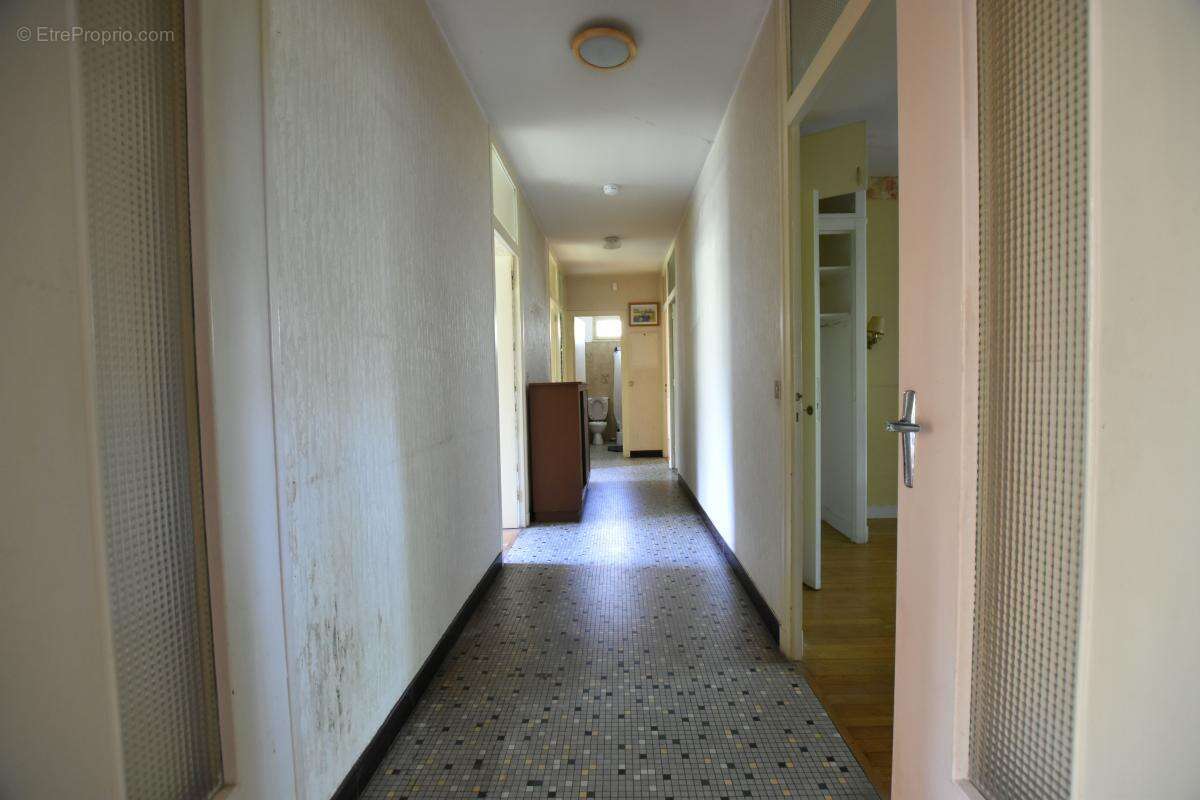 Maison à LYON-5E