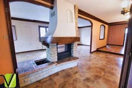 Maison à SAINT-PRIEST