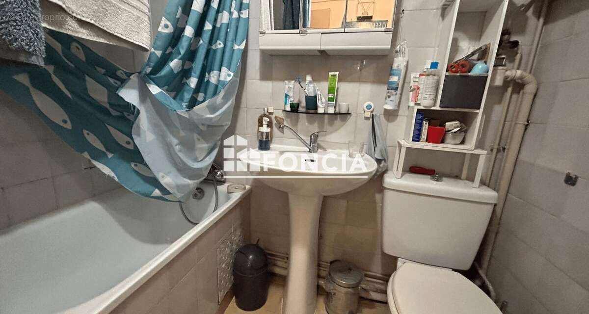 Appartement à PARIS-11E