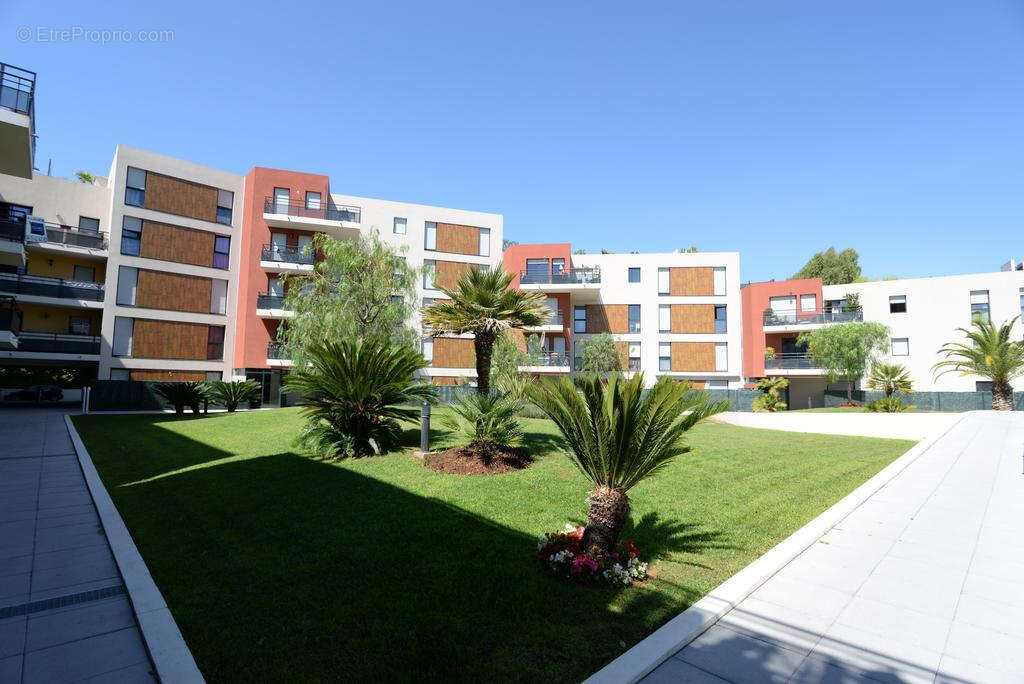 Appartement 2p 45 m2 avec garage la roquette sur siagne residence avec piscine - photo 13