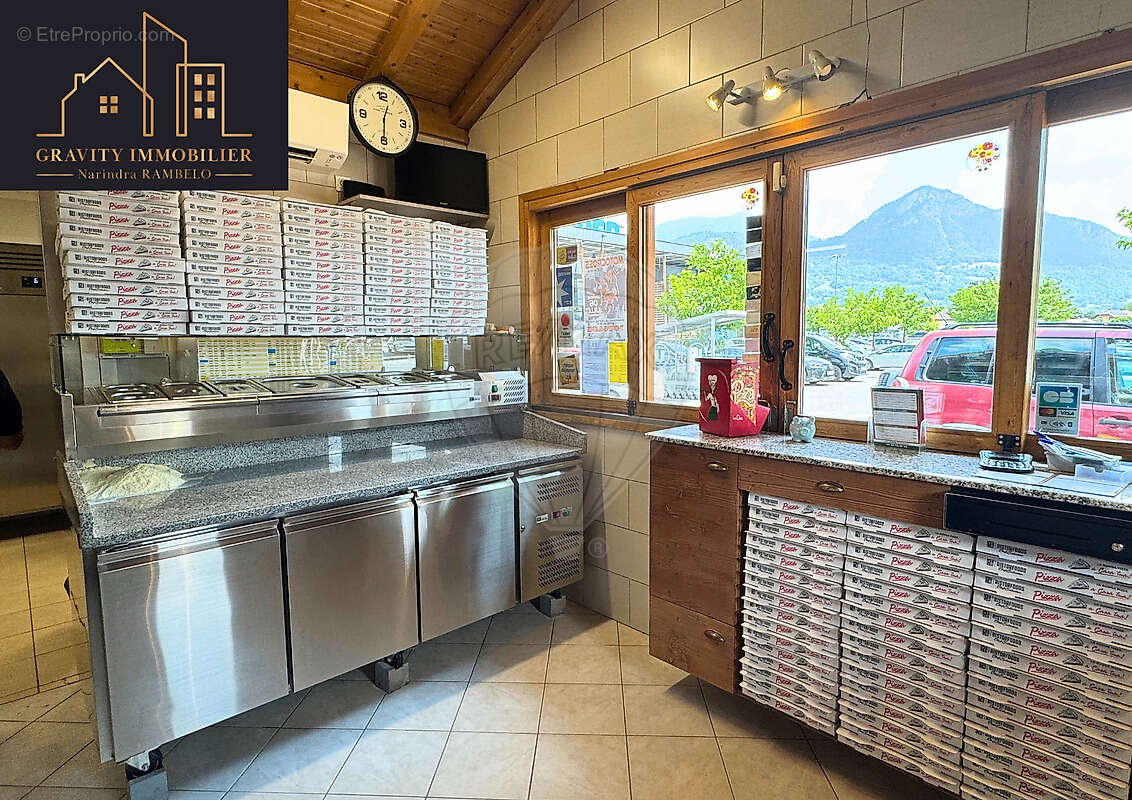 Commerce à MARIGNIER