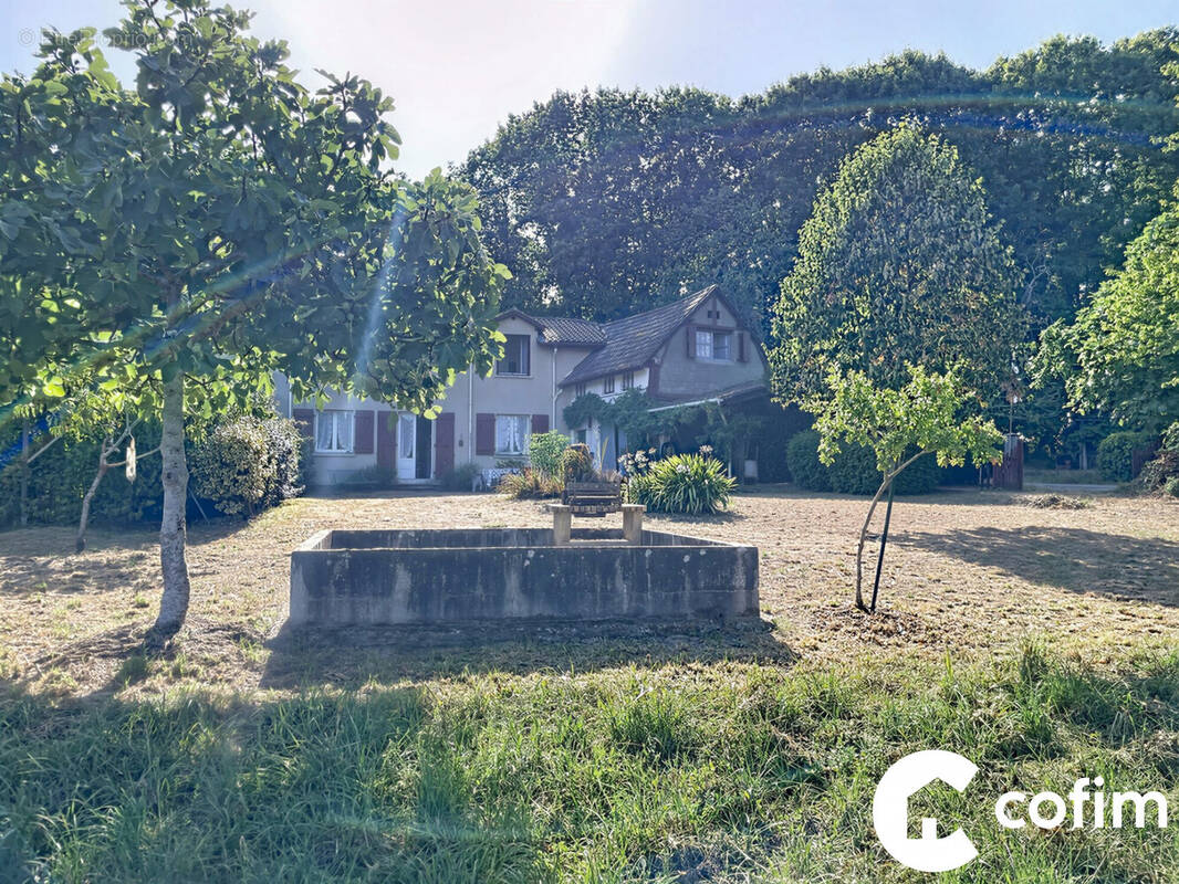 Maison à GARLIN