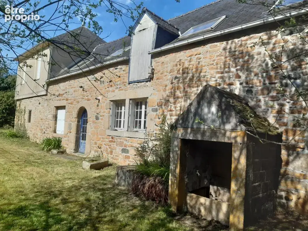Maison à PLOUGASNOU