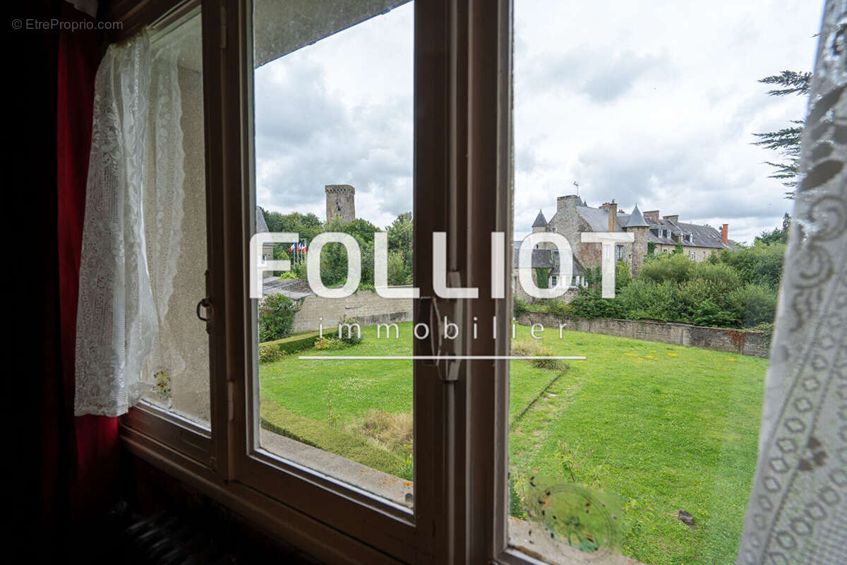 Maison à LA HAYE-DU-PUITS