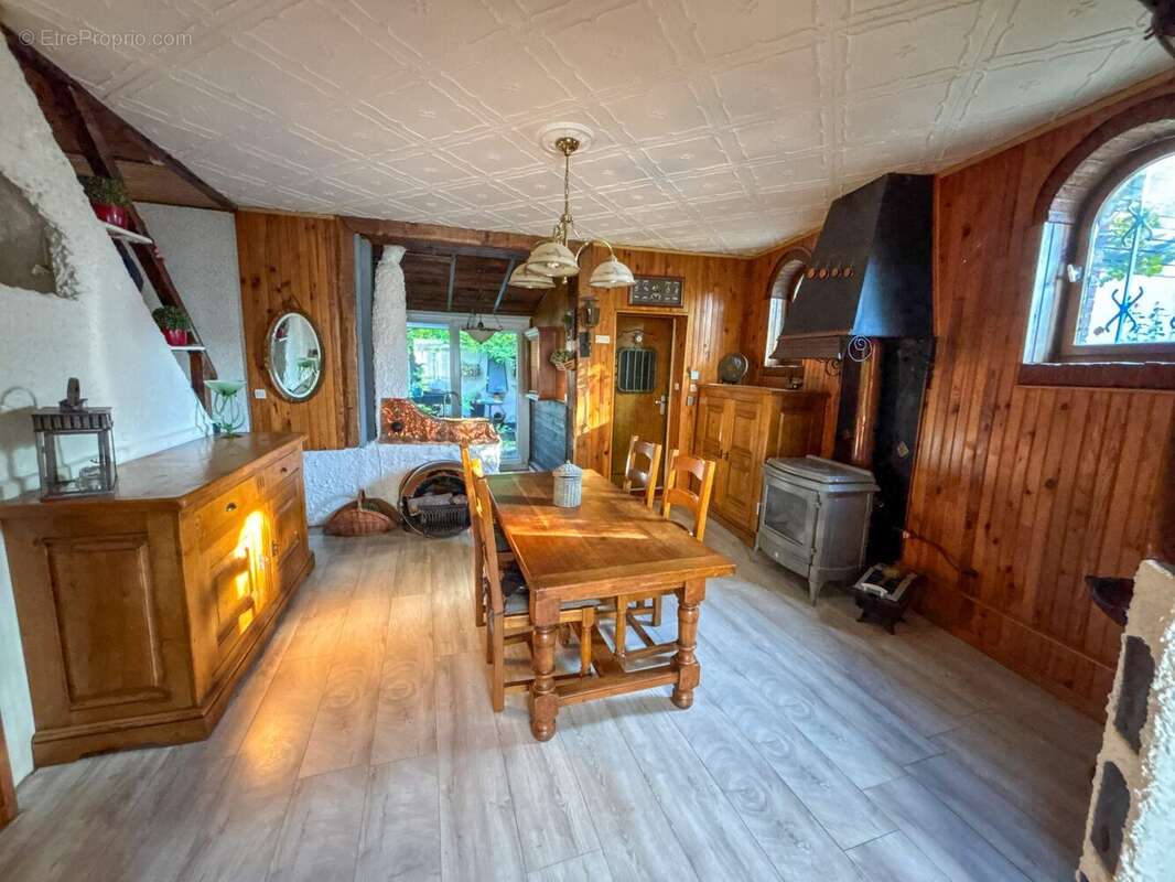 Maison à LYS-LEZ-LANNOY