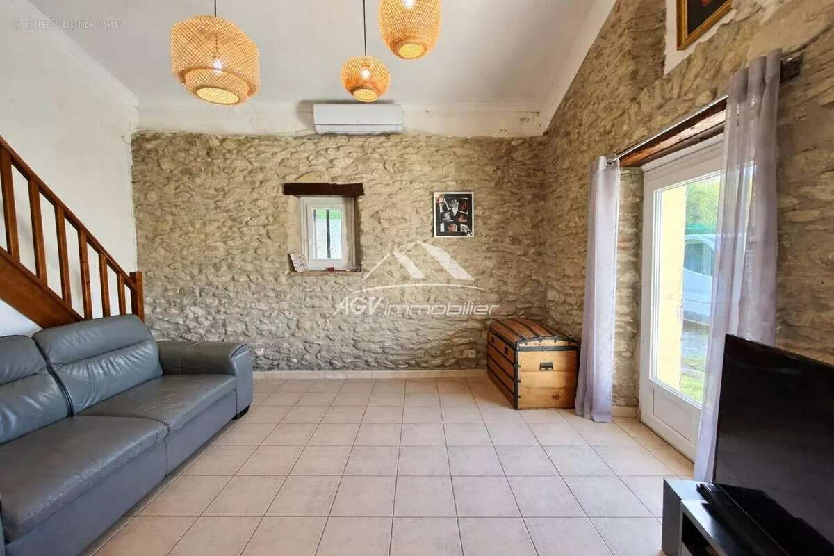 Maison à SAINT-PRIVAT-DES-VIEUX