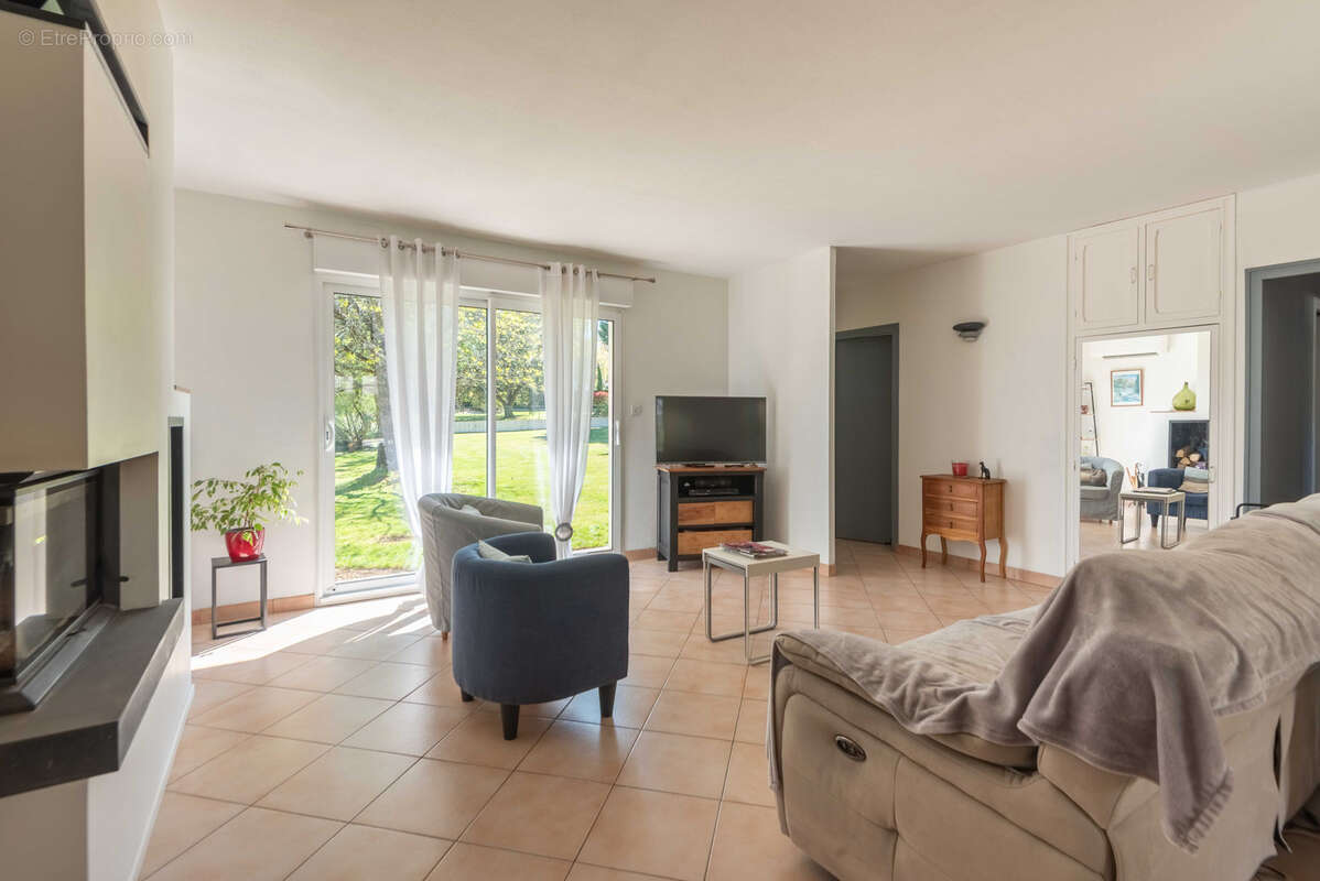 Maison à CENAC
