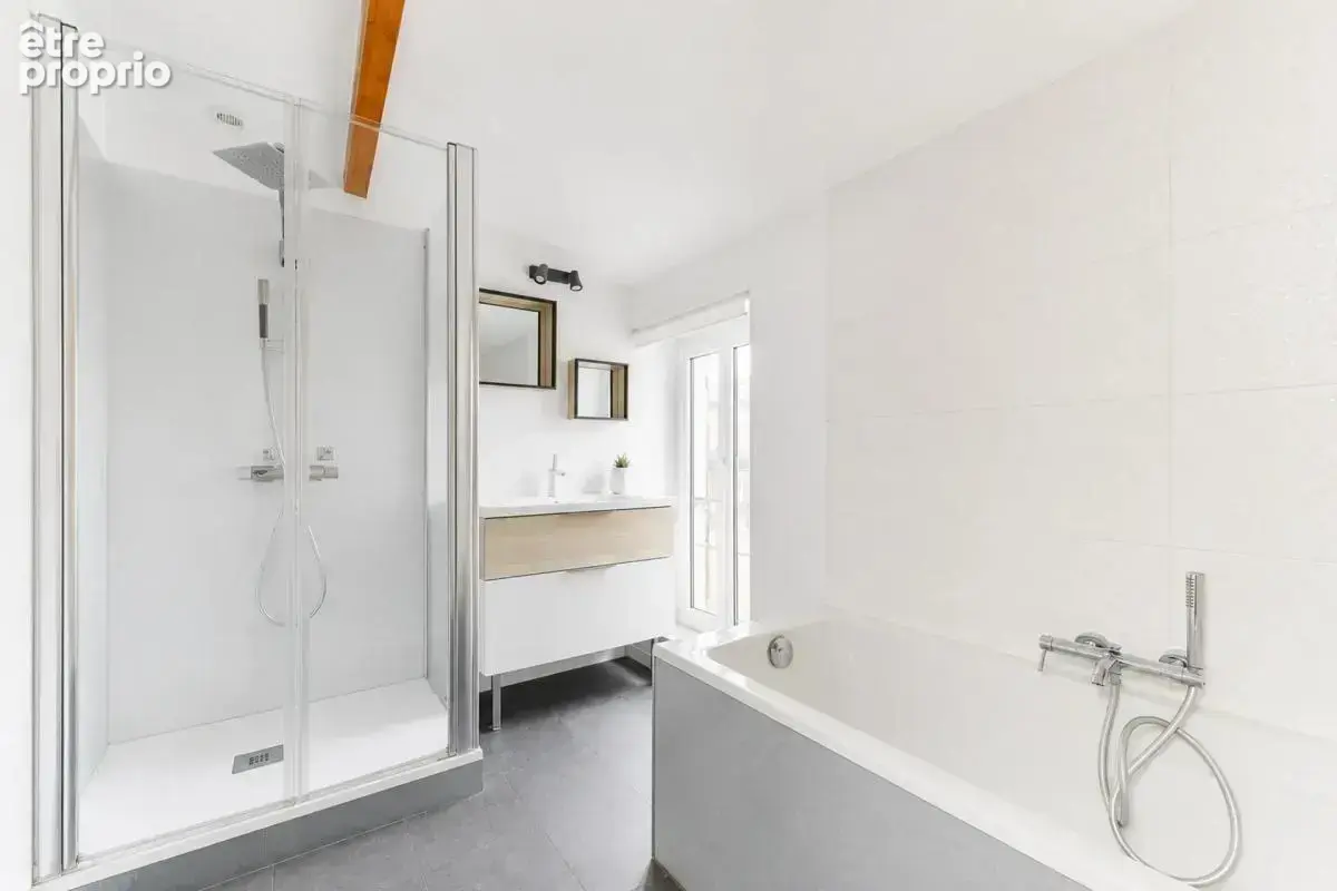 Maison de 6 pièces de 175 m² située à Rezé - photo 14