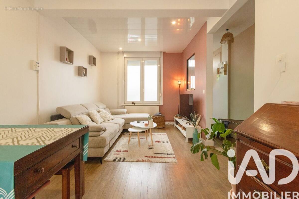 Photo 1 - Maison à FACHES-THUMESNIL