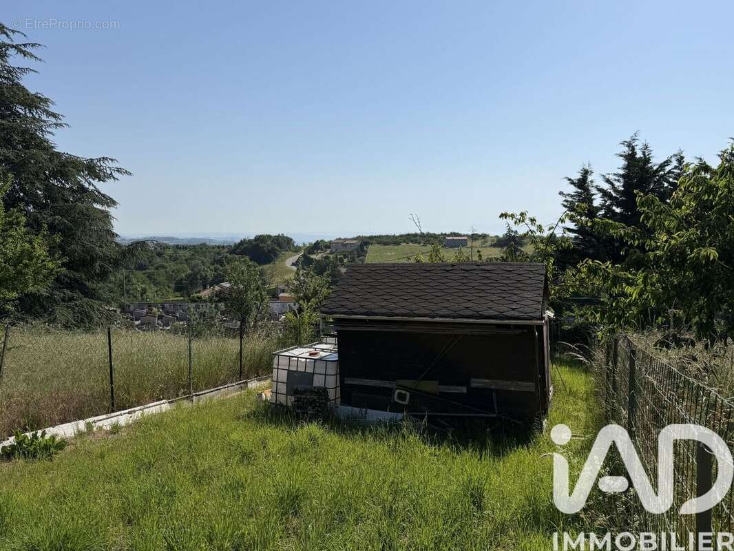 Maison 128 m² à Saint-Barthelemy-Le-Plain  - photo 8