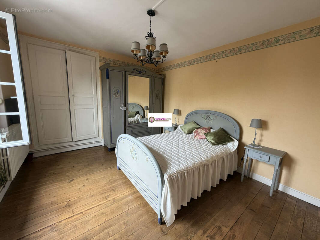 Maison 137 m² à Le Mele-Sur-Sarthe  - photo 9