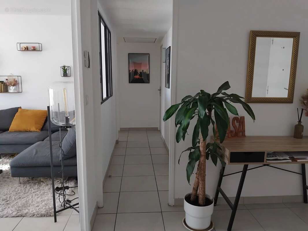 Appartement à MARSEILLE-12E