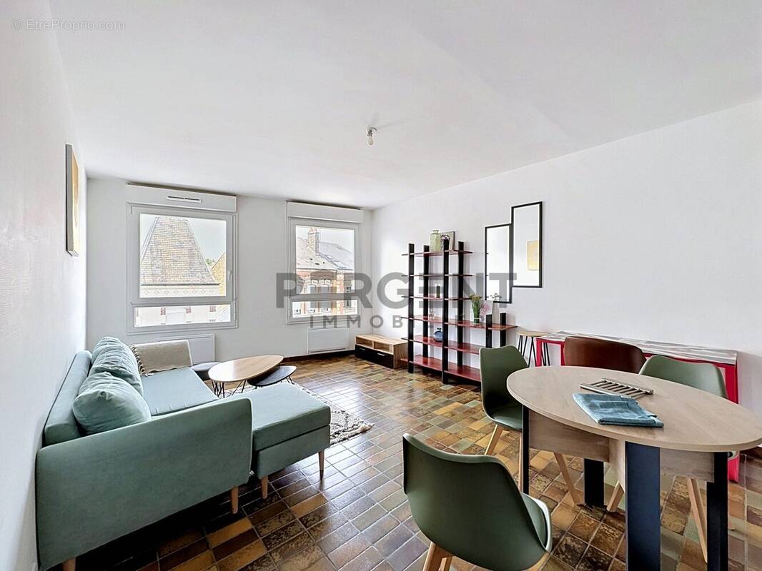 Appartement à CHARLEVILLE-MEZIERES