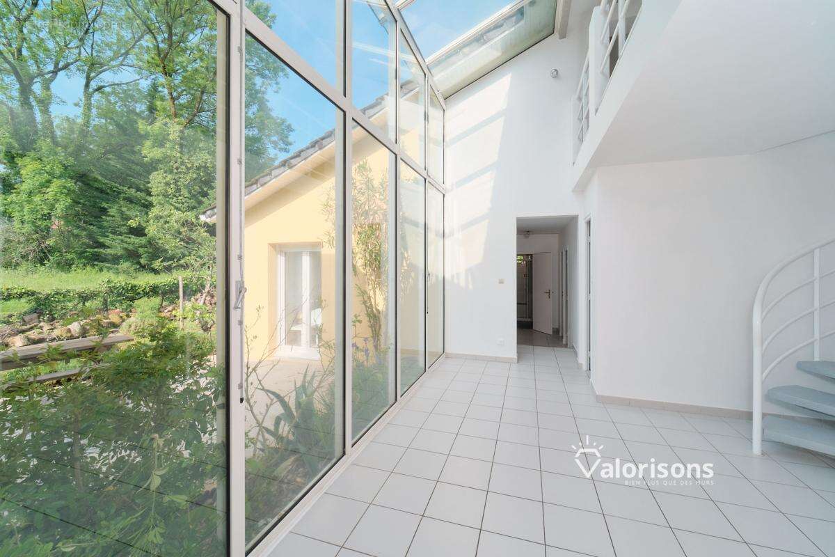 Maison à VILLETTE-D'ANTHON
