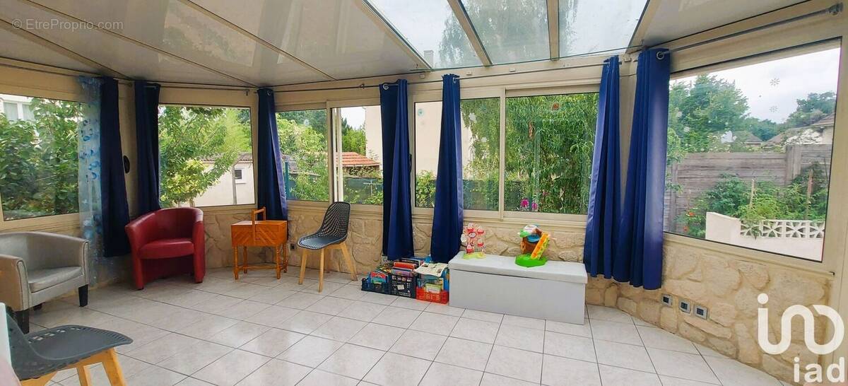 Photo 1 - Maison à TAVERNY