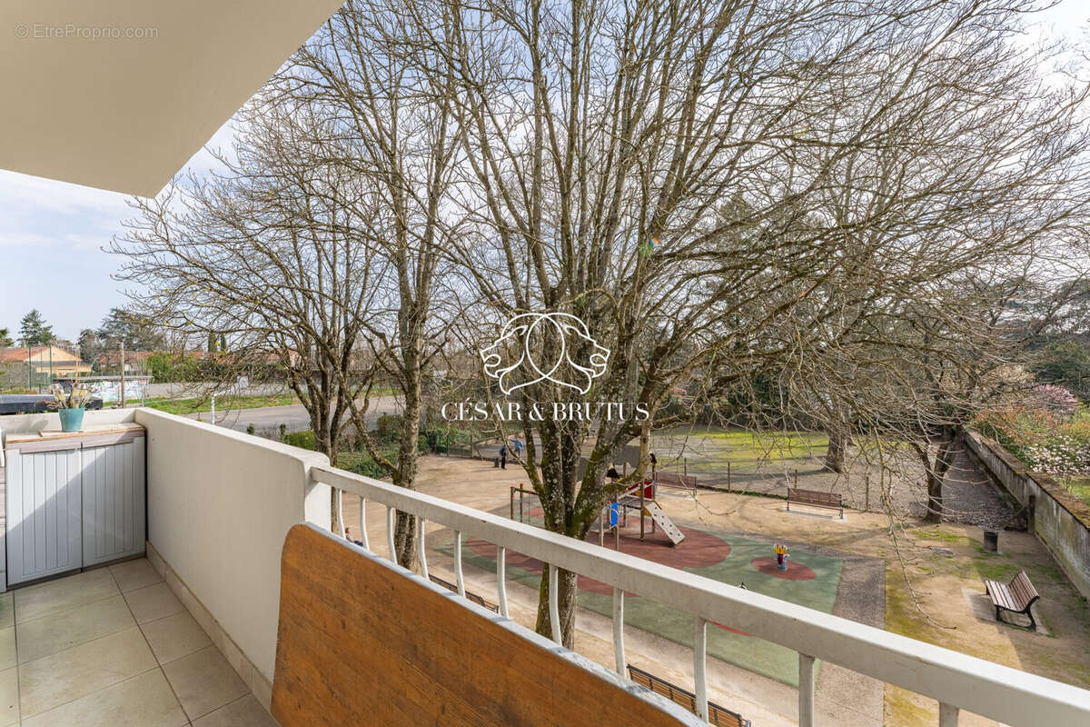 Appartement à LYON-9E