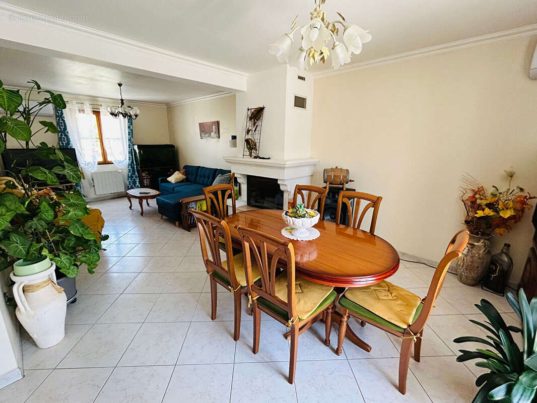 Maison à LA FERTE-SOUS-JOUARRE