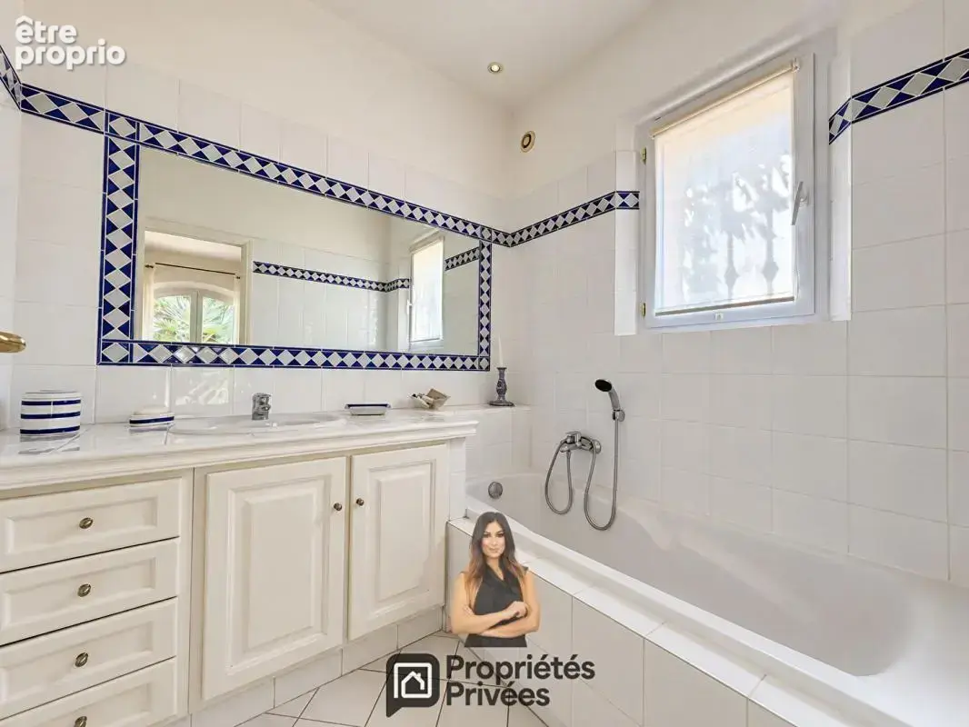 Villa plein Golf Saint Raphael 6 pièces 172 m2, jardin paysager et piscine - photo 14
