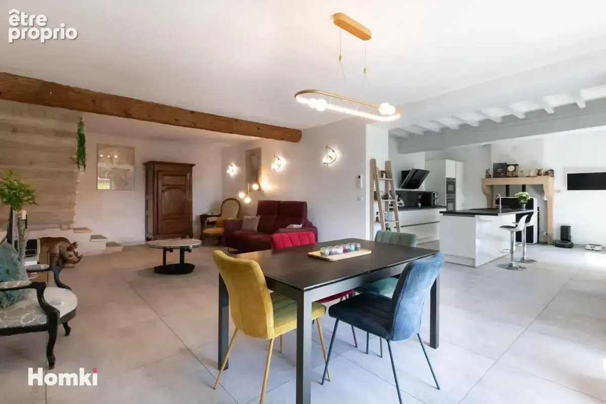 Maison de ville T5 de 215 m² à Lucenay 69480 - photo 4