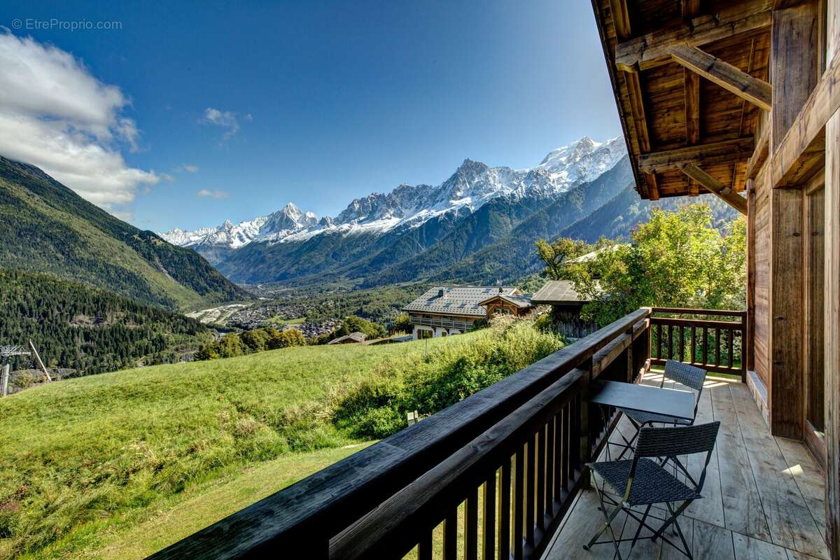 Maison à LES HOUCHES