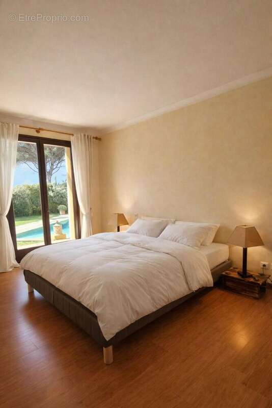 Photo 9 - Maison à GRIMAUD