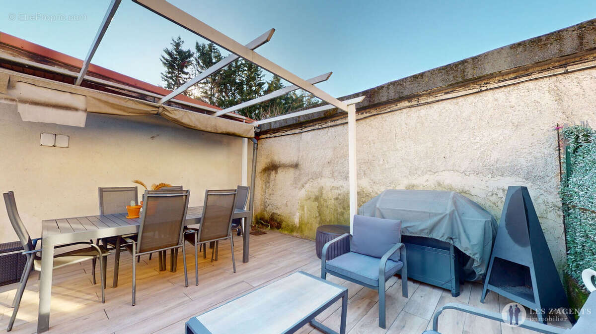 Appartement à ECHIROLLES