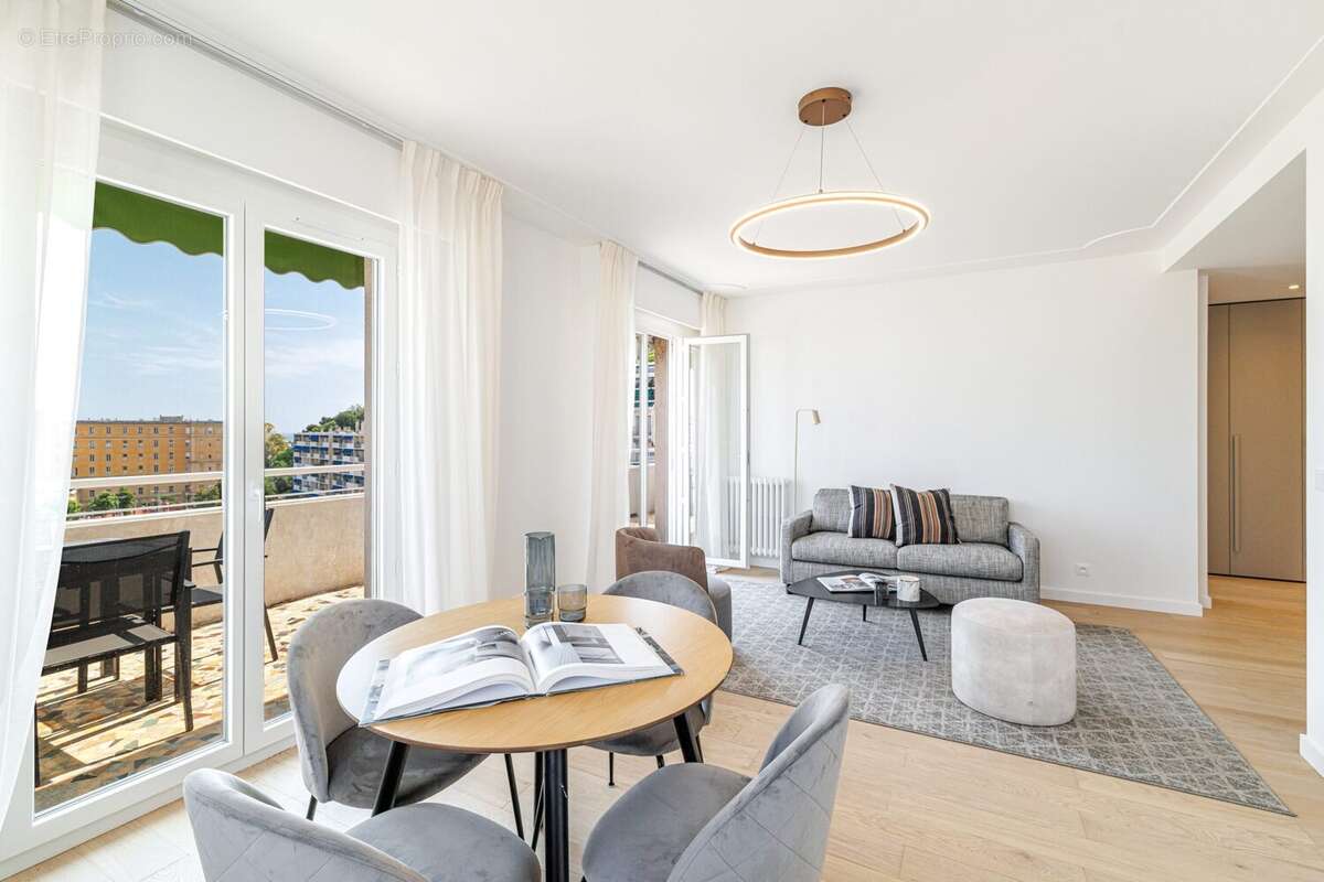 Appartement à NICE