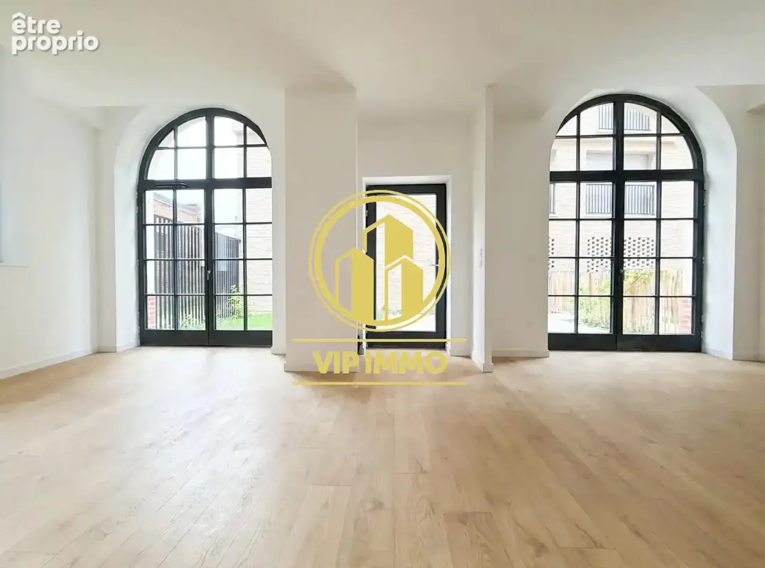 Appartement 4 pièces 80 m² à vendre à Arras (62000) - photo 2
