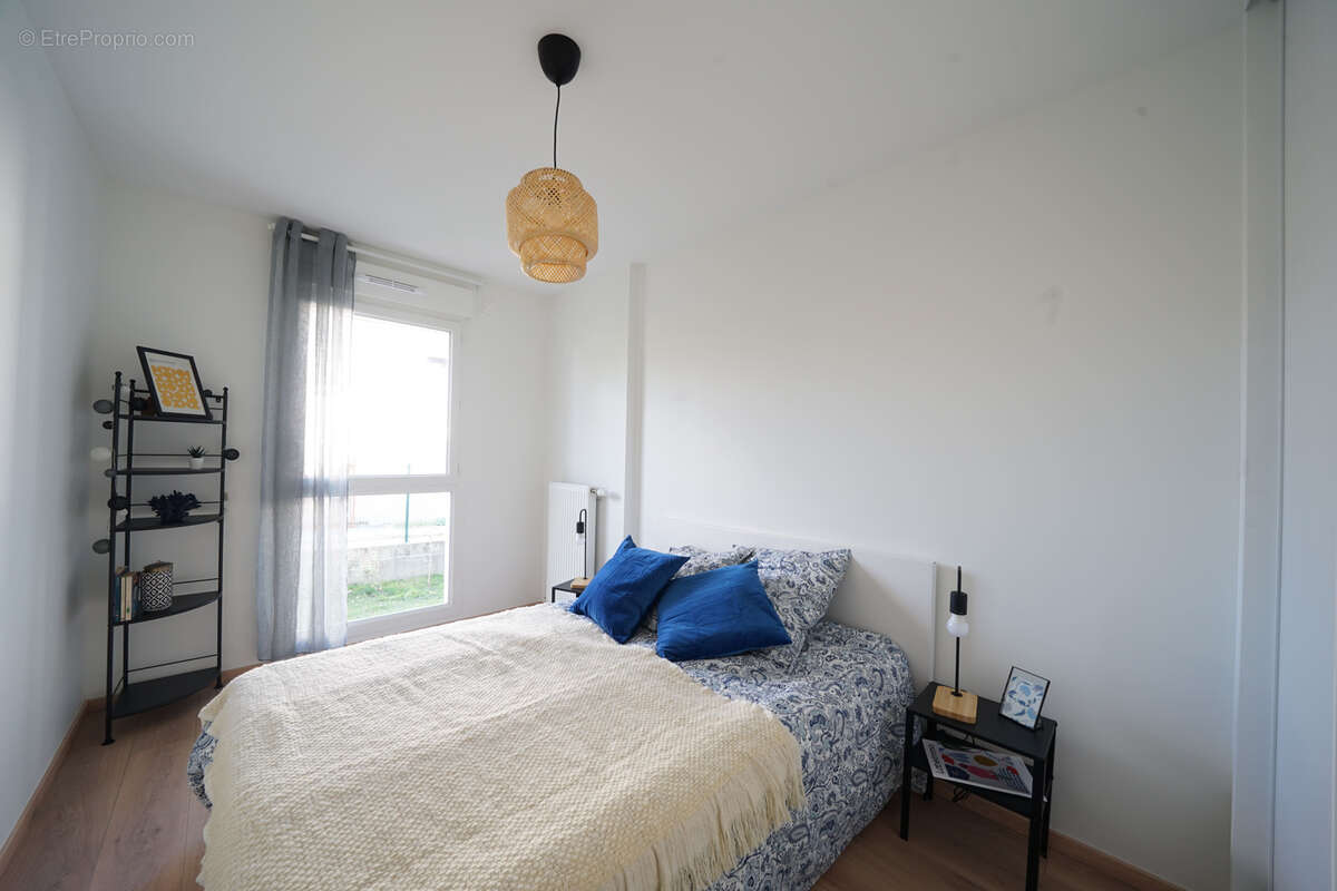 Appartement à SAINT-MARTIN-D'HERES