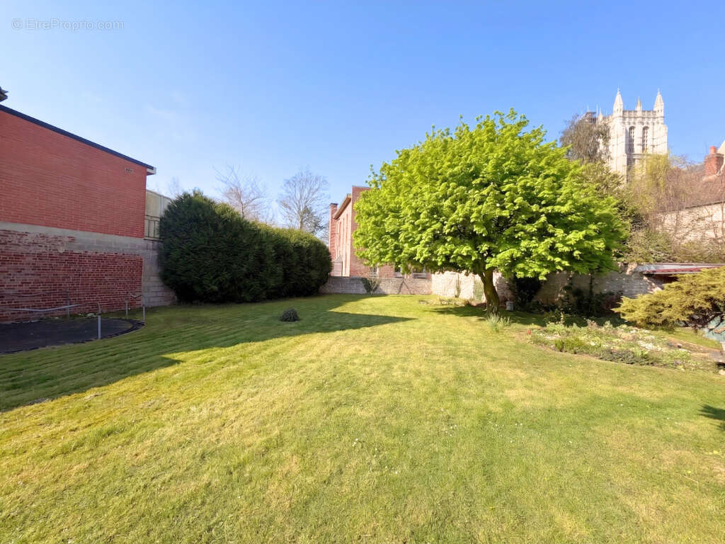 Maison à AIRE-SUR-LA-LYS