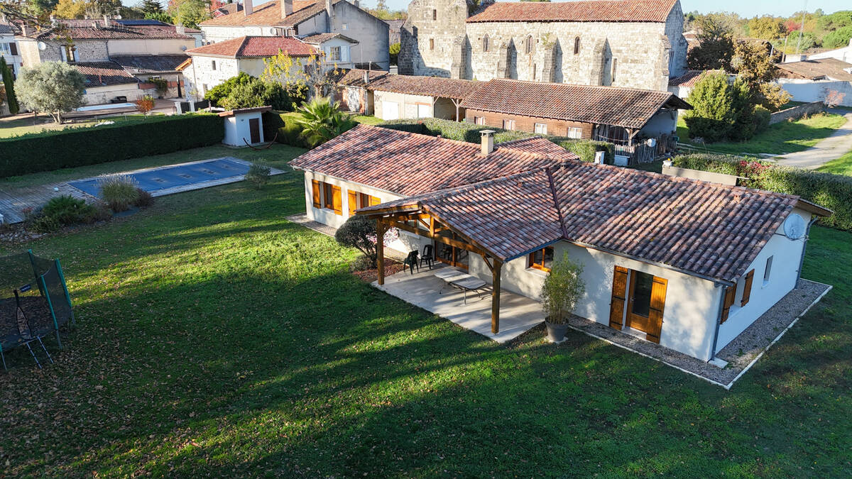 Maison à CASTELJALOUX