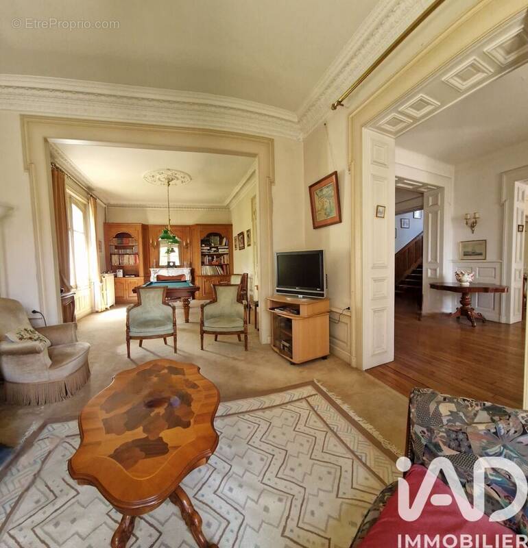 Photo 1 - Maison à TERRASSON-LAVILLEDIEU