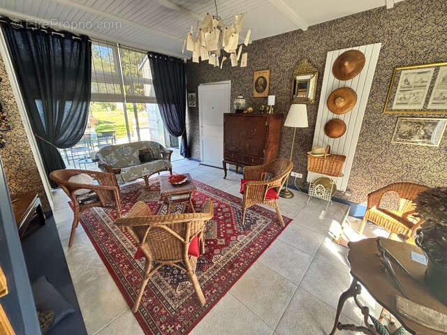 Maison à RESTIGNE