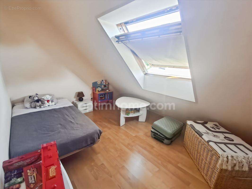 Maison clé en main, 4 chambres, jardin paysagé et gare d'Épernon à 20 min - photo 9