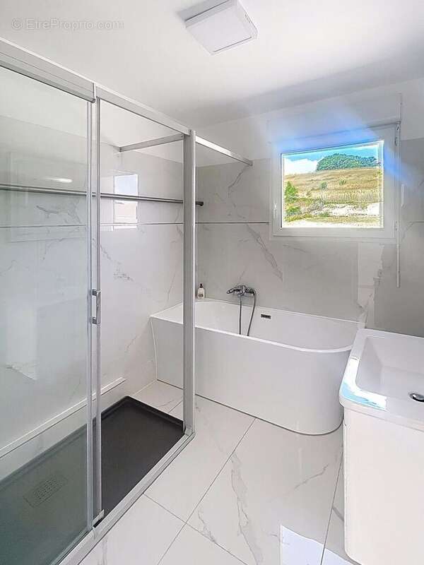 Photo 9 - Maison à NAILLY