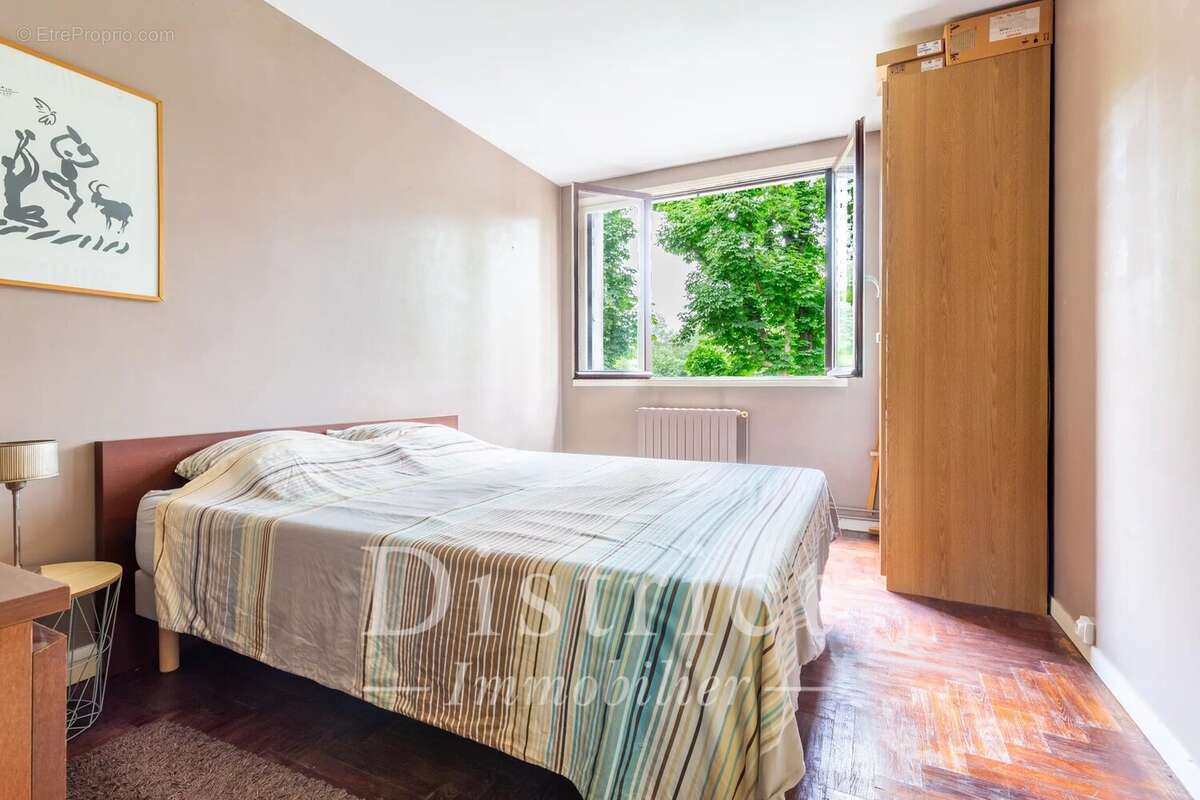 Appartement à MAISONS-ALFORT