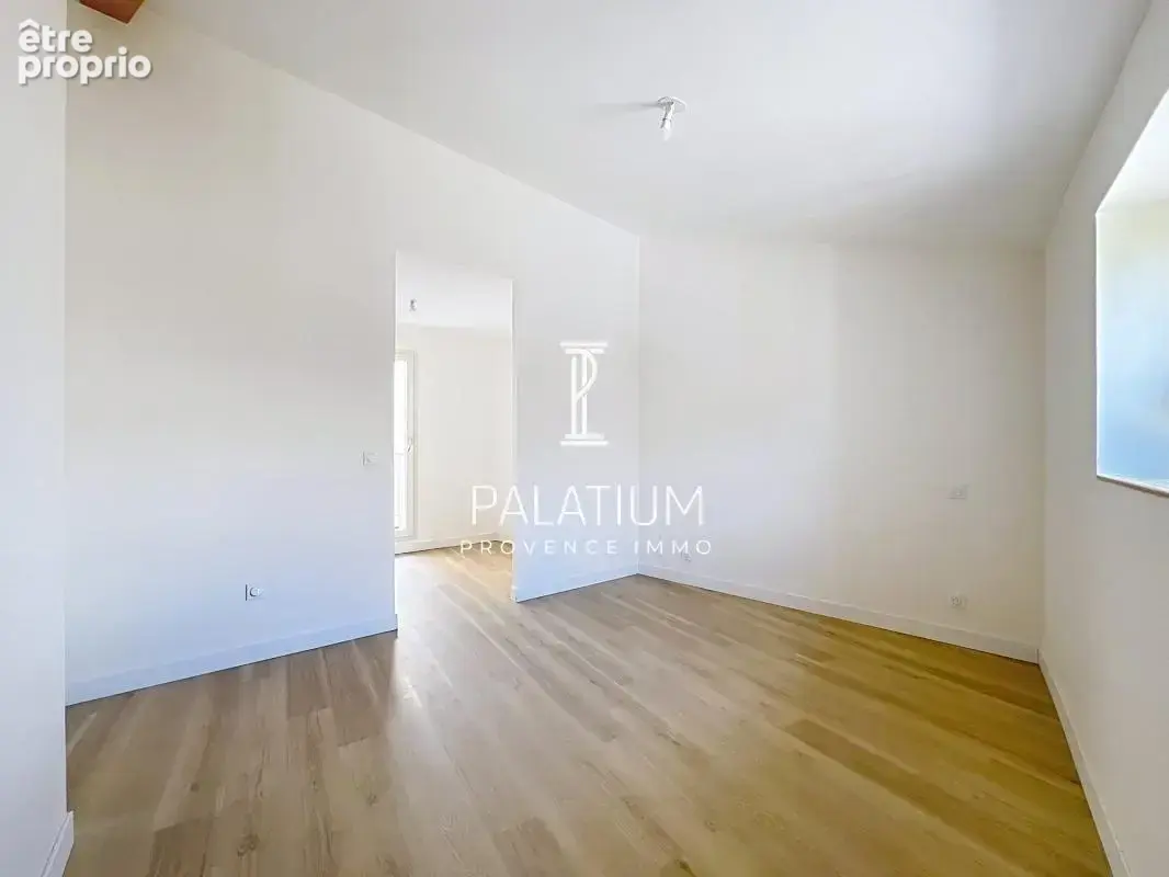 Appartement T3 de 57 m² – Cœur de Trets, résidence confidentielle - photo 10